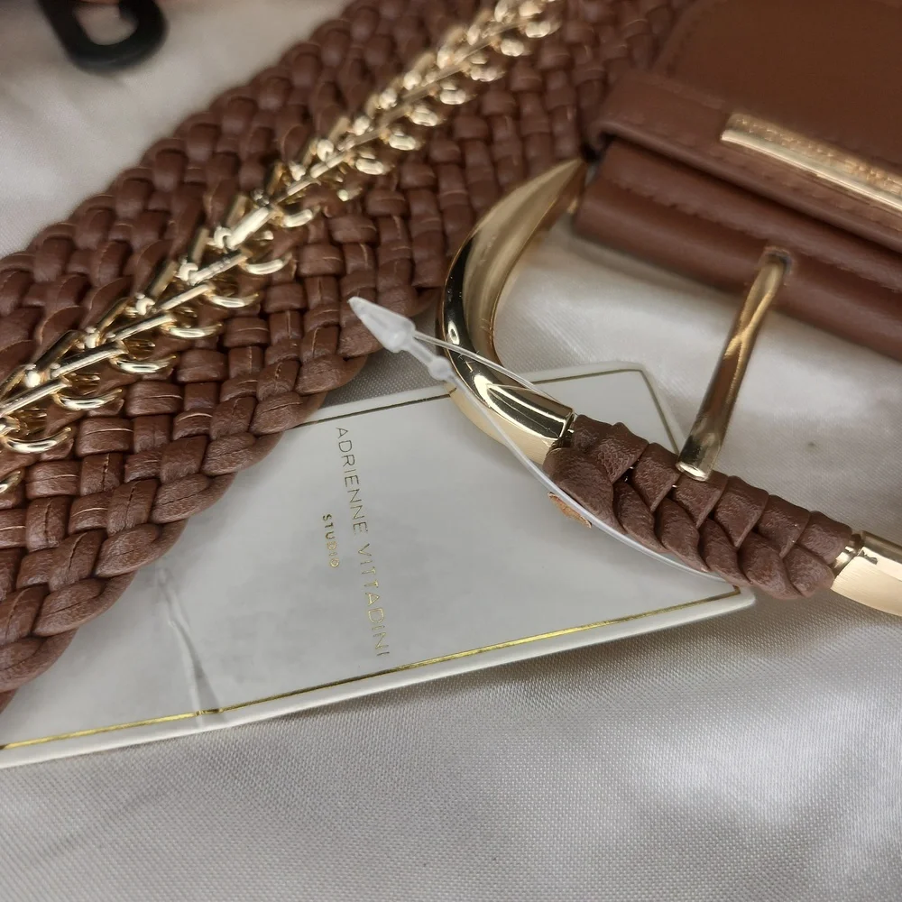 Adrienne Vittadini NWT Gold Tone Hardware 2X Belt - Picture 4 of 7